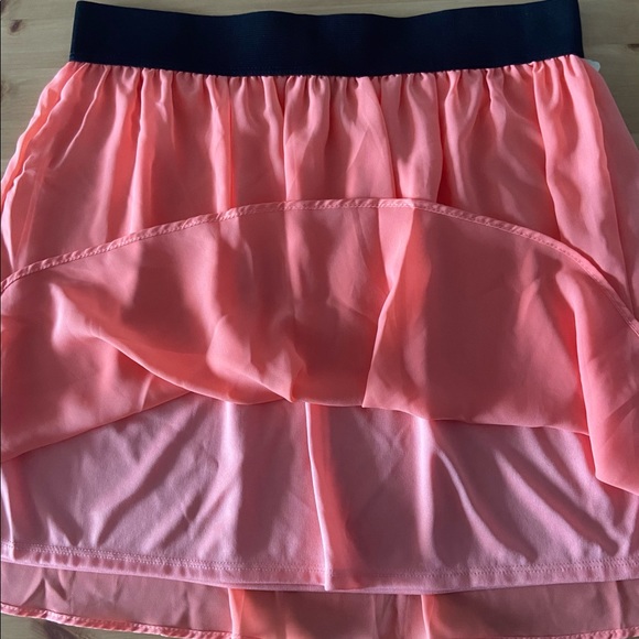 NEW WITH TAG Forever 21 Lined Coral Skirt - Picture 5 of 8